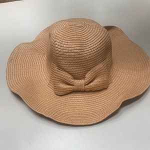 Summer floppy hat.